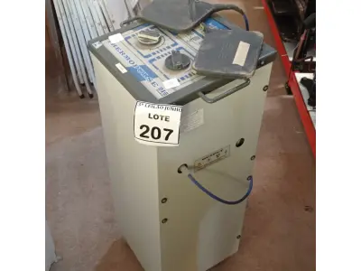 LOTE 207 - 01 EQUIPAMENTO THEMOPULSE. (NO ESTADO) ATENÇÃO! FAZER A VISITAÇÃO ANTES DE ARREMATAR, NÃO SABEMOS SE FUNCIONA, LEILÃO NÃO TEM GARANTIA E NEM DEVOLUÇÃO, SUJEITO A POSSÍVEIS AVARIAS VISÍVEIS/OCULTAS E/OU AUSÊNCIA DE COMPONENTES.