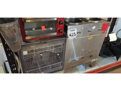 LOTE 425 - 01 CAFETEIRA INDUSTRIAL MARCA CONSERCAF, 01 FORNO ELÉTRICO MARCA BRITÂNIA E 01 LAVA LOUÇAS AUTOMÁTICA. MARCA ENXUTA (NO ESTADO) ATENÇÃO! FAZER A VISITAÇÃO ANTES DE ARREMATAR, NÃO SABEMOS SE FUNCIONA, LEILÃO NÃO TEM GARANTIA E NEM DEVOLUÇÃO, SUJEITO A POSSÍVEIS AVARIAS VISÍVEIS/OCULTAS E/OU AUSÊNCIA DE COMPONENTES.