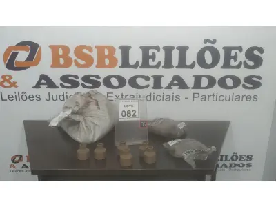 LOTE 082 - 01 LOTE COM GRANDE QUANTIDADE DE REDUÇÕES HIDRÁULICAS DE MARCAS E MEDIDAS DIVERSAS. (NO ESTADO) ATENÇÃO! FAZER A VISITAÇÃO ANTES DE ARREMATAR, NÃO SABEMOS SE FUNCIONA. LEILÃO NÃO TEM GARANTIA E NEM DEVOLUÇÃO, SUJEITO A POSSÍVEIS AVARIAS VISÍVEIS/OCULTAS E/OU AUSÊNCIA DE COMPONENTES.