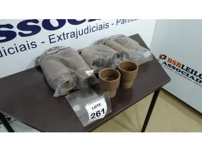 LOTE 261 - 01 LOTE COM VÁRIAS BUCHAS DE REDUÇÃO SOLDÁVEL 1101X60MM. (NO ESTADO) ATENÇÃO! FAZER A VISITAÇÃO ANTES DE ARREMATAR, NÃO SABEMOS SE FUNCIONA. LEILÃO NÃO TEM GARANTIA E NEM DEVOLUÇÃO, SUJEITO A POSSÍVEIS AVARIAS VISÍVEIS/OCULTAS E/OU AUSÊNCIA DE COMPONENTES.