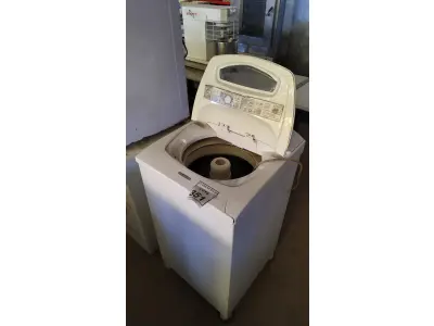 LOTE 351 - 01 MÁQUINA DE LAVAR MARCA BRASTEMP 5KG. (NO ESTADO) ATENÇÃO! FAZER A VISITAÇÃO ANTES DE ARREMATAR, NÃO SABEMOS SE FUNCIONA. LEILÃO NÃO TEM GARANTIA E NEM DEVOLUÇÃO, SUJEITO A POSSÍVEIS AVARIAS VISÍVEIS/OCULTAS E/OU AUSÊNCIA DE COMPONENTES.