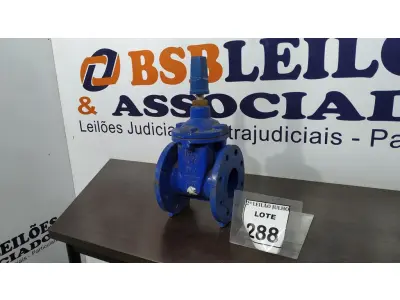 LOTE 288 - 01 VÁLVULA GLOBO. (NO ESTADO) ATENÇÃO! FAZER A VISITAÇÃO ANTES DE ARREMATAR, NÃO SABEMOS SE FUNCIONA, LEILÃO NÃO TEM GARANTIA E NEM DEVOLUÇÃO, SUJEITO A POSSÍVEIS AVARIAS VISÍVEIS/OCULTAS E/OU AUSÊNCIA DE COMPONENTES.