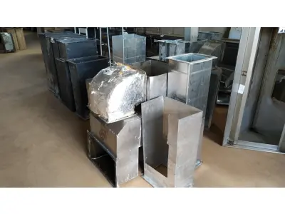 LOTE 421 - 01 LOTE COM VÁRIAS PEÇAS DE CHAMINÉ . (NO ESTADO) ATENÇÃO! FAZER A VISITAÇÃO ANTES DE ARREMATAR, NÃO SABEMOS SE FUNCIONA. LEILÃO NÃO TEM GARANTIA E NEM DEVOLUÇÃO, SUJEITO A POSSÍVEIS AVARIAS VISÍVEIS/OCULTAS E/OU AUSÊNCIA DE COMPONENTES.