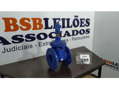 LOTE 288 - 01 VÁLVULA GLOBO. (NO ESTADO) ATENÇÃO! FAZER A VISITAÇÃO ANTES DE ARREMATAR, NÃO SABEMOS SE FUNCIONA, LEILÃO NÃO TEM GARANTIA E NEM DEVOLUÇÃO, SUJEITO A POSSÍVEIS AVARIAS VISÍVEIS/OCULTAS E/OU AUSÊNCIA DE COMPONENTES.