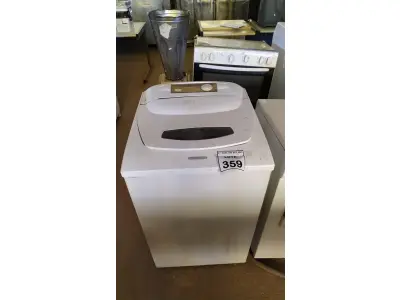 LOTE 359 - 01 MÁQUINA DE LAVAR MARCA BRASTEMP 5KG. (NO ESTADO) ATENÇÃO! FAZER A VISITAÇÃO ANTES DE ARREMATAR, NÃO SABEMOS SE FUNCIONA. LEILÃO NÃO TEM GARANTIA E NEM DEVOLUÇÃO, SUJEITO A POSSÍVEIS AVARIAS VISÍVEIS/OCULTAS E/OU AUSÊNCIA DE COMPONENTES.
