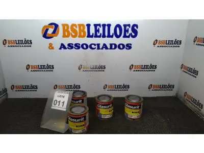 LOTE 011 - 04 LATAS DE ESMALTE SINTÉTICO DE 900ML CORES VARIADAS MARCA GLASURIT. (NO ESTADO) ATENÇÃO! FAZER A VISITAÇÃO ANTES DE ARREMATAR, NÃO SABEMOS SE FUNCIONA, LEILÃO NÃO TEM GARANTIA E NEM DEVOLUÇÃO, SUJEITO A POSSÍVEIS AVARIAS VISÍVEIS/OCULTAS E/OU AUSÊNCIA DE COMPONENTES.