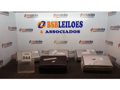 LOTE 044 - 05 SCANNERS MODELO S1500 MARCA FUJITSU. (NO ESTADO) ATENÇÃO! FAZER A VISITAÇÃO ANTES DE ARREMATAR, NÃO SABEMOS SE FUNCIONA, LEILÃO NÃO TEM GARANTIA E NEM DEVOLUÇÃO, SUJEITO A POSSÍVEIS AVARIAS VISÍVEIS/OCULTAS E/OU AUSÊNCIA DE COMPONENTES.
