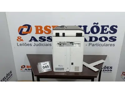 LOTE 045 - 01 IMPRESSORA MULTIFUNCIONAL COM TELA DIGITAL MARCA RICOH. (NO ESTADO) ATENÇÃO! FAZER A VISITAÇÃO ANTES DE ARREMATAR, NÃO SABEMOS SE FUNCIONA, LEILÃO NÃO TEM GARANTIA E NEM DEVOLUÇÃO, SUJEITO A POSSÍVEIS AVARIAS VISÍVEIS/OCULTAS E/OU AUSÊNCIA DE COMPONENTES.