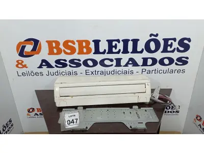 LOTE 047 - 01 EVAPORADORA 14600BTU MARCA TRANE. (NO ESTADO) ATENÇÃO! FAZER A VISITAÇÃO ANTES DE ARREMATAR, NÃO SABEMOS SE FUNCIONA, LEILÃO NÃO TEM GARANTIA E NEM DEVOLUÇÃO, SUJEITO A POSSÍVEIS AVARIAS VISÍVEIS/OCULTAS E/OU AUSÊNCIA DE COMPONENTES.