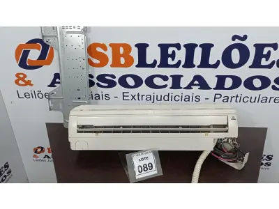 LOTE 089 - 01 EVAPORADORA 14.600BTUS MARCA TRANE. (NO ESTADO) ATENÇÃO! FAZER A VISITAÇÃO ANTES DE ARREMATAR, NÃO SABEMOS SE FUNCIONA, LEILÃO NÃO TEM GARANTIA E NEM DEVOLUÇÃO, SUJEITO A POSSÍVEIS AVARIAS VISÍVEIS/OCULTAS E/OU AUSÊNCIA DE COMPONENTES.