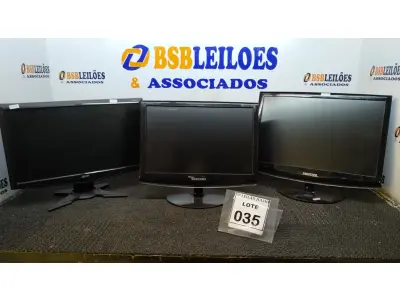 LOTE 035 - 03 MONITORES LCD DE MARCAS E MODELOS VARIADOS. (NO ESTADO) ATENÇÃO! FAZER A VISITAÇÃO ANTES DE ARREMATAR, NÃO SABEMOS SE FUNCIONA, LEILÃO NÃO TEM GARANTIA E NEM DEVOLUÇÃO, SUJEITO A POSSÍVEIS AVARIAS VISÍVEIS/OCULTAS E/OU AUSÊNCIA DE COMPONENTES.