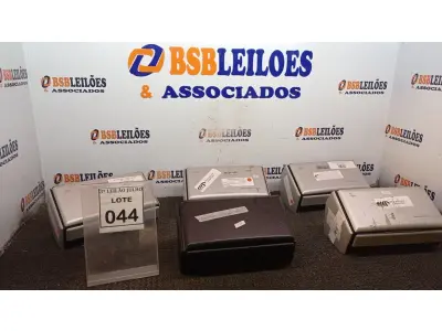 LOTE 044 - 05 SCANNERS MODELO S1500 MARCA FUJITSU. (NO ESTADO) ATENÇÃO! FAZER A VISITAÇÃO ANTES DE ARREMATAR, NÃO SABEMOS SE FUNCIONA, LEILÃO NÃO TEM GARANTIA E NEM DEVOLUÇÃO, SUJEITO A POSSÍVEIS AVARIAS VISÍVEIS/OCULTAS E/OU AUSÊNCIA DE COMPONENTES.