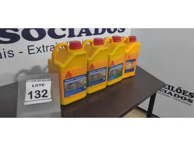LOTE 132 - 03 GALÕES DE ADITIVO PLASTIFICANTE PARA ARGAMASSA DE ASSENTAMENTO E REBOCO DE 3,6LTS CADA MARCA SIKA E 01 CHAPISCO PLUS 3,6L MARCA SIKA. (NO ESTADO) ATENÇÃO! FAZER A VISITAÇÃO ANTES DE ARREMATAR, NÃO SABEMOS SE FUNCIONA, LEILÃO NÃO TEM GARANTIA E NEM DEVOLUÇÃO, SUJEITO A POSSÍVEIS AVARIAS VISÍVEIS/OCULTAS E/OU AUSÊNCIA DE COMPONENTES.