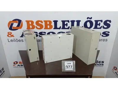 LOTE 077 - 03 QUADROS DE DISTRIBUIÇÃO. (NO ESTADO) ATENÇÃO! FAZER A VISITAÇÃO ANTES DE ARREMATAR, NÃO SABEMOS SE FUNCIONA, LEILÃO NÃO TEM GARANTIA E NEM DEVOLUÇÃO, SUJEITO A POSSÍVEIS AVARIAS VISÍVEIS/OCULTAS E/OU AUSÊNCIA DE COMPONENTES.