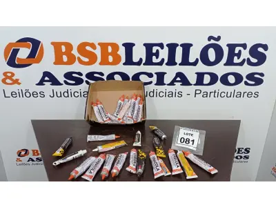 LOTE 081 - 01 LOTE COM VÁRIOS SELANTES SILICONE E COLA DE CONTATO UNIVERSAL. (NO ESTADO) ATENÇÃO! FAZER A VISITAÇÃO ANTES DE ARREMATAR, NÃO SABEMOS SE FUNCIONA, LEILÃO NÃO TEM GARANTIA E NEM DEVOLUÇÃO, SUJEITO A POSSÍVEIS AVARIAS VISÍVEIS/OCULTAS E/OU AUSÊNCIA DE COMPONENTES.