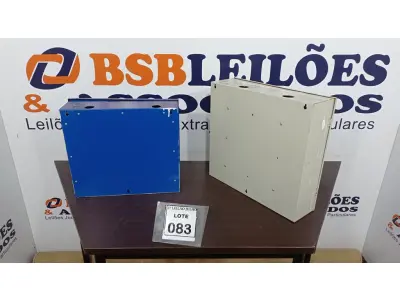 LOTE 083 - 03 QUADROS DE DISTRIBUIÇÃO. (NO ESTADO) ATENÇÃO! FAZER A VISITAÇÃO ANTES DE ARREMATAR, NÃO SABEMOS SE FUNCIONA, LEILÃO NÃO TEM GARANTIA E NEM DEVOLUÇÃO, SUJEITO A POSSÍVEIS AVARIAS VISÍVEIS/OCULTAS E/OU AUSÊNCIA DE COMPONENTES.