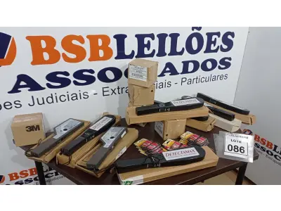 LOTE 086 - 07 DETECTORES DE METAL E 02 CAIXAS DE MARCADORES ADESIVOS. (NO ESTADO) ATENÇÃO! FAZER A VISITAÇÃO ANTES DE ARREMATAR, NÃO SABEMOS SE FUNCIONA, LEILÃO NÃO TEM GARANTIA E NEM DEVOLUÇÃO, SUJEITO A POSSÍVEIS AVARIAS VISÍVEIS/OCULTAS E/OU AUSÊNCIA DE COMPONENTES.