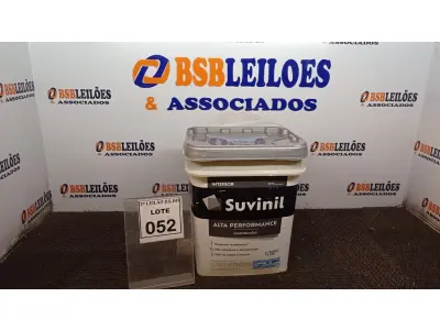 LOTE 052 - 01 BALDE DE TINTA SUVINIL INTERIORES FOSCOS 18L NA COR FOSCO BRANCO. VENCIMENTO 10/2027 (NOVO) (NO ESTADO) ATENÇÃO! FAZER A VISITAÇÃO ANTES DE ARREMATAR, NÃO SABEMOS SE FUNCIONA. LEILÃO NÃO TEM GARANTIA E NEM DEVOLUÇÃO, SUJEITO A POSSÍVEIS AVARIAS VISÍVEIS/OCULTAS E/OU AUSÊNCIA DE COMPONENTES.