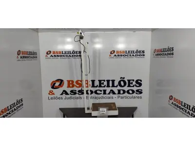 LOTE 125 - 01 BALANÇA CORPORAL MARCA LÍDER. (NO ESTADO) ATENÇÃO! FAZER A VISITAÇÃO ANTES DE ARREMATAR, NÃO SABEMOS SE FUNCIONA, LEILÃO NÃO TEM GARANTIA E NEM DEVOLUÇÃO, SUJEITO A POSSÍVEIS AVARIAS VISÍVEIS/OCULTAS E/OU AUSÊNCIA DE COMPONENTES.