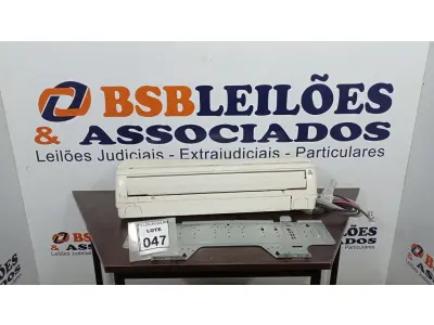 LOTE 047 - 01 EVAPORADORA 14600BTU MARCA TRANE. (NO ESTADO) ATENÇÃO! FAZER A VISITAÇÃO ANTES DE ARREMATAR, NÃO SABEMOS SE FUNCIONA, LEILÃO NÃO TEM GARANTIA E NEM DEVOLUÇÃO, SUJEITO A POSSÍVEIS AVARIAS VISÍVEIS/OCULTAS E/OU AUSÊNCIA DE COMPONENTES.
