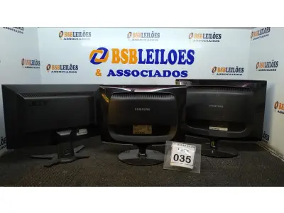 LOTE 035 - 03 MONITORES LCD DE MARCAS E MODELOS VARIADOS. (NO ESTADO) ATENÇÃO! FAZER A VISITAÇÃO ANTES DE ARREMATAR, NÃO SABEMOS SE FUNCIONA, LEILÃO NÃO TEM GARANTIA E NEM DEVOLUÇÃO, SUJEITO A POSSÍVEIS AVARIAS VISÍVEIS/OCULTAS E/OU AUSÊNCIA DE COMPONENTES.