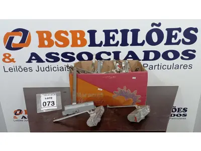 LOTE 073 - 01 LOTE COM GRANDE QUANTIDADE DE MOLAS AÉREAS DE PORTA. (NO ESTADO) ATENÇÃO! FAZER A VISITAÇÃO ANTES DE ARREMATAR, NÃO SABEMOS SE FUNCIONA, LEILÃO NÃO TEM GARANTIA E NEM DEVOLUÇÃO, SUJEITO A POSSÍVEIS AVARIAS VISÍVEIS/OCULTAS E/OU AUSÊNCIA DE COMPONENTES.