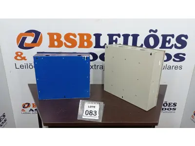 LOTE 083 - 03 QUADROS DE DISTRIBUIÇÃO. (NO ESTADO) ATENÇÃO! FAZER A VISITAÇÃO ANTES DE ARREMATAR, NÃO SABEMOS SE FUNCIONA, LEILÃO NÃO TEM GARANTIA E NEM DEVOLUÇÃO, SUJEITO A POSSÍVEIS AVARIAS VISÍVEIS/OCULTAS E/OU AUSÊNCIA DE COMPONENTES.