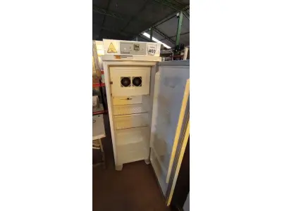 LOTE 403 - 01 INCUBADORA DE LABORATÓRIO TIPO B.O.D. CIENLAB. (NO ESTADO) ATENÇÃO! FAZER A VISITAÇÃO ANTES DE ARREMATAR, NÃO SABEMOS SE FUNCIONA. LEILÃO NÃO TEM GARANTIA E NEM DEVOLUÇÃO, SUJEITO A POSSÍVEIS AVARIAS VISÍVEIS/OCULTAS E/OU AUSÊNCIA DE COMPONENTES.