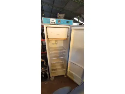 LOTE 401 - 01 INCUBADORA DE LABORATÓRIO TIPO B.O.D. THELGA. (NO ESTADO) ATENÇÃO! FAZER A VISITAÇÃO ANTES DE ARREMATAR, NÃO SABEMOS SE FUNCIONA. LEILÃO NÃO TEM GARANTIA E NEM DEVOLUÇÃO, SUJEITO A POSSÍVEIS AVARIAS VISÍVEIS/OCULTAS E/OU AUSÊNCIA DE COMPONENTES.