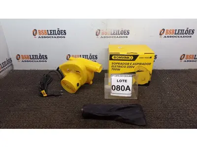 LOTE 080 - SOPRADOR  E ASPIRADOR ELÉTRICO 220V 700W 13600RPM (NO ESTADO) ATENÇÃO! FAZER A VISITAÇÃO ANTES DE ARREMATAR, NÃO SABEMOS SE FUNCIONA, LEILÃO NÃO TEM GARANTIA E NEM DEVOLUÇÃO, SUJEITO A POSSÍVEIS AVARIAS VISÍVEIS/OCULTAS E/OU AUSÊNCIA DE COMPONENTES.