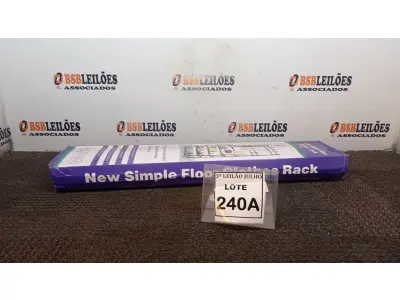 LOTE 240 - SAPATEIRA  ARARA 16 PARES DE SAPATOS  COM PORTA OBJETOS 8 GANCHOS PRATELEIRA 4 ANDARES  TAMANHO 1.72ACM 0.80LCM 0.29.5ECM (NO ESTADO) ATENÇÃO! FAZER A VISITAÇÃO ANTES DE ARREMATAR, NÃO SABEMOS SE FUNCIONA, LEILÃO NÃO TEM GARANTIA E NEM DEVOLUÇÃO, SUJEITO A POSSÍVEIS AVARIAS VISÍVEIS/OCULTAS E/OU AUSÊNCIA DE COMPONENTES.