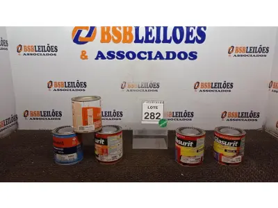 LOTE 282 - 05 LATAS DE ESMALTE SINTÉTICO DE 900ML CORES VARIADAS MARCA VARIADAS. (NO ESTADO) ATENÇÃO! FAZER A VISITAÇÃO ANTES DE ARREMATAR, NÃO SABEMOS SE FUNCIONA, LEILÃO NÃO TEM GARANTIA E NEM DEVOLUÇÃO, SUJEITO A POSSÍVEIS AVARIAS VISÍVEIS/OCULTAS E/OU AUSÊNCIA DE COMPONENTES.