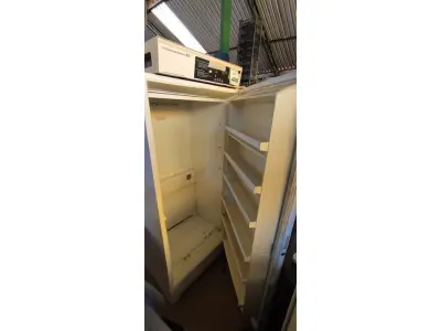 LOTE 408 - 01 INCUBADORA DE LABORATÓRIO 110V. (NO ESTADO) ATENÇÃO! FAZER A VISITAÇÃO ANTES DE ARREMATAR, NÃO SABEMOS SE FUNCIONA. LEILÃO NÃO TEM GARANTIA E NEM DEVOLUÇÃO, SUJEITO A POSSÍVEIS AVARIAS VISÍVEIS/OCULTAS E/OU AUSÊNCIA DE COMPONENTES.