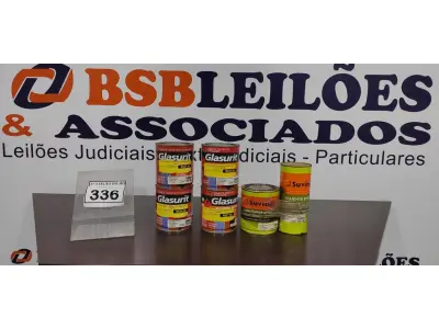 LOTE 336 - 04 LATAS DE ESMALTE SINTÉTICO DE 900ML CORES VARIADAS MARCA GLASURIT, 01 CATALIZADOR EPÓXI E 01 DILUENTE EPÓXI. (NO ESTADO) ATENÇÃO! FAZER A VISITAÇÃO ANTES DE ARREMATAR, NÃO SABEMOS SE FUNCIONA, LEILÃO NÃO TEM GARANTIA E NEM DEVOLUÇÃO, SUJEITO A POSSÍVEIS AVARIAS VISÍVEIS/OCULTAS E/OU AUSÊNCIA DE COMPONENTES.