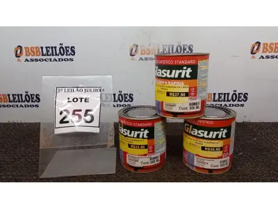 LOTE 255 - 03 LATAS DE ESMALTE SINTÉTICO DE 900ML CORES VARIADAS MARCA GLASURIT. (NO ESTADO) ATENÇÃO! FAZER A VISITAÇÃO ANTES DE ARREMATAR, NÃO SABEMOS SE FUNCIONA, LEILÃO NÃO TEM GARANTIA E NEM DEVOLUÇÃO, SUJEITO A POSSÍVEIS AVARIAS VISÍVEIS/OCULTAS E/OU AUSÊNCIA DE COMPONENTES.