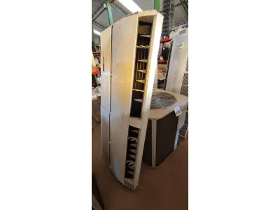 LOTE 435 - 01 AR CONDICIONADO 56.000BTUS MARCA ELECTROLUX. (NO ESTADO) ATENÇÃO! FAZER A VISITAÇÃO ANTES DE ARREMATAR, NÃO SABEMOS SE FUNCIONA, LEILÃO NÃO TEM GARANTIA E NEM DEVOLUÇÃO, SUJEITO A POSSÍVEIS AVARIAS VISÍVEIS/OCULTAS E/OU AUSÊNCIA DE COMPONENTES.