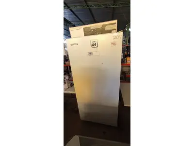 LOTE 408 - 01 INCUBADORA DE LABORATÓRIO 110V. (NO ESTADO) ATENÇÃO! FAZER A VISITAÇÃO ANTES DE ARREMATAR, NÃO SABEMOS SE FUNCIONA. LEILÃO NÃO TEM GARANTIA E NEM DEVOLUÇÃO, SUJEITO A POSSÍVEIS AVARIAS VISÍVEIS/OCULTAS E/OU AUSÊNCIA DE COMPONENTES.