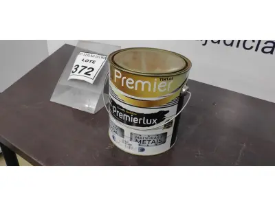 LOTE 372 - 01 LATA DE ESMALTE SINTÉTICO PREMIERLUX DE 3,6L NA COR CINZA MÉDIO MARCA PREMIER. (NO ESTADO) ATENÇÃO! FAZER A VISITAÇÃO ANTES DE ARREMATAR, NÃO SABEMOS SE FUNCIONA, LEILÃO NÃO TEM GARANTIA E NEM DEVOLUÇÃO, SUJEITO A POSSÍVEIS AVARIAS VISÍVEIS/OCULTAS E/OU AUSÊNCIA DE COMPONENTES.