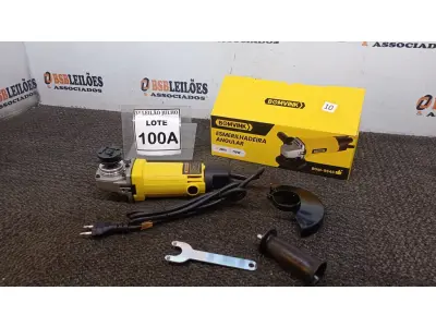 LOTE 100 - ESMERILHADEIRA ANGULAR 220V 710W  ACESSÓRIOS 1CHAVE 1PROTETOR 1MANOPLA (NO ESTADO) ATENÇÃO! FAZER A VISITAÇÃO ANTES DE ARREMATAR, NÃO SABEMOS SE FUNCIONA, LEILÃO NÃO TEM GARANTIA E NEM DEVOLUÇÃO, SUJEITO A POSSÍVEIS AVARIAS VISÍVEIS/OCULTAS E/OU AUSÊNCIA DE COMPONENTES.
