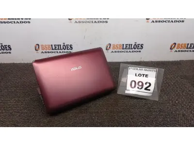 LOTE 092 - 01 NETEBOOK MARCA ASUS. (NO ESTADO) ATENÇÃO! FAZER A VISITAÇÃO ANTES DE ARREMATAR, NÃO SABEMOS SE FUNCIONA. LEILÃO NÃO TEM GARANTIA E NEM DEVOLUÇÃO, SUJEITO A POSSÍVEIS AVARIAS VISÍVEIS/OCULTAS E/OU AUSÊNCIA DE COMPONENTES.
