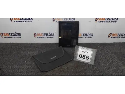 LOTE 055 - 01 TABLET COM CASE MARCA POSITIVO. (NO ESTADO) ATENÇÃO! FAZER A VISITAÇÃO ANTES DE ARREMATAR, NÃO SABEMOS SE FUNCIONA. LEILÃO NÃO TEM GARANTIA E NEM DEVOLUÇÃO, SUJEITO A POSSÍVEIS AVARIAS VISÍVEIS/OCULTAS E/OU AUSÊNCIA DE COMPONENTES.