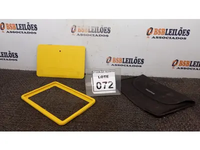 LOTE 072 - 01 TABLET COM CAPA MARCA POSITIVO. (NO ESTADO) ATENÇÃO! FAZER A VISITAÇÃO ANTES DE ARREMATAR, NÃO SABEMOS SE FUNCIONA. LEILÃO NÃO TEM GARANTIA E NEM DEVOLUÇÃO, SUJEITO A POSSÍVEIS AVARIAS VISÍVEIS/OCULTAS E/OU AUSÊNCIA DE COMPONENTES.