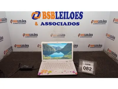 LOTE 082 - 01 NOTEBOOK PERSONALIZADO COM FONTE MARCA HP. (NO ESTADO) ATENÇÃO! FAZER A VISITAÇÃO ANTES DE ARREMATAR, NÃO SABEMOS SE FUNCIONA. LEILÃO NÃO TEM GARANTIA E NEM DEVOLUÇÃO, SUJEITO A POSSÍVEIS AVARIAS VISÍVEIS/OCULTAS E/OU AUSÊNCIA DE COMPONENTES.