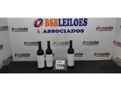LOTE 105 - 03 GARRAFAS DE VINHO TINTO VALA REAL PORTUGUÊS SAFRA 2019 750ML. (NO ESTADO) ATENÇÃO! FAZER A VISITAÇÃO ANTES DE ARREMATAR, NÃO SABEMOS SE FUNCIONA, LEILÃO NÃO TEM GARANTIA E NEM DEVOLUÇÃO, SUJEITO A POSSÍVEIS AVARIAS VISÍVEIS/OCULTAS E/OU AUSÊNCIA DE COMPONENTES.