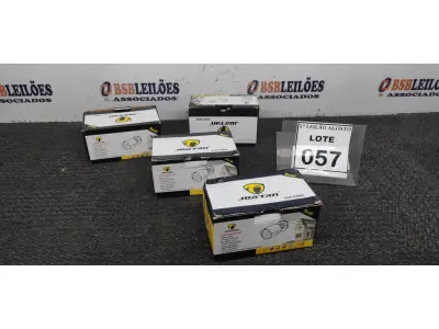 LOTE 057 - 04 CÂMERAS DE MONITORAMENTO AHD 1080P MARCA JORTAN. (NO ESTADO) ATENÇÃO! FAZER A VISITAÇÃO ANTES DE ARREMATAR, NÃO SABEMOS SE FUNCIONA, LEILÃO NÃO TEM GARANTIA E NEM DEVOLUÇÃO, SUJEITO A POSSÍVEIS AVARIAS VISÍVEIS/OCULTAS E/OU AUSÊNCIA DE COMPONENTES.