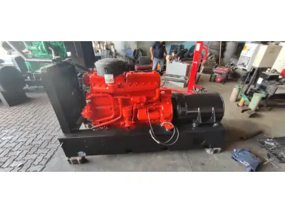 LOTE 530 - GRUPO GERADOR SCANIA 90 KVA. MODELO: D11 ANO: 1984 MOTOR FUNCIONANDO (NO ESTADO) ATENÇÃO! FAZER A VISITAÇÃO ANTES DE ARREMATAR, NÃO SABEMOS SE FUNCIONA, LEILÃO NÃO TEM GARANTIA E NEM DEVOLUÇÃO, SUJEITO A POSSÍVEIS AVARIAS VISÍVEIS/OCULTAS E/OU AUSÊNCIA DE COMPONENTES