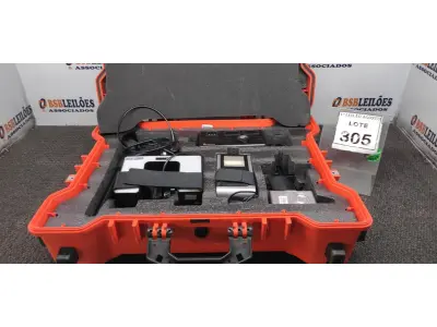 LOTE 305 - 01 KIT COLLECT BIO AEX-14224 MARCA AKIYAMA COM CASE. (NO ESTADO) ATENÇÃO! FAZER A VISITAÇÃO ANTES DE ARREMATAR, NÃO SABEMOS SE FUNCIONA, LEILÃO NÃO TEM GARANTIA E NEM DEVOLUÇÃO, SUJEITO A POSSÍVEIS AVARIAS VISÍVEIS/OCULTAS E/OU AUSÊNCIA DE COMPONENTES.