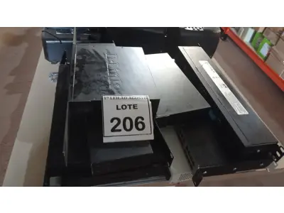 LOTE 206 - 01 LOTE COM VÁRIAS SWITCHES E EQUIPAMENTOS DE INFORMÁTICA E REDE. (NO ESTADO) ATENÇÃO! FAZER A VISITAÇÃO ANTES DE ARREMATAR, NÃO SABEMOS SE FUNCIONA, LEILÃO NÃO TEM GARANTIA E NEM DEVOLUÇÃO, SUJEITO A POSSÍVEIS AVARIAS VISÍVEIS/OCULTAS E/OU AUSÊNCIA DE COMPONENTES.