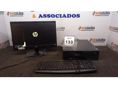 LOTE 133 - 01 COMPUTADOR. (NO ESTADO) ATENÇÃO! FAZER A VISITAÇÃO ANTES DE ARREMATAR, NÃO SABEMOS SE FUNCIONA. LEILÃO NÃO TEM GARANTIA E NEM DEVOLUÇÃO, SUJEITO A POSSÍVEIS AVARIAS VISÍVEIS/OCULTAS E/OU AUSÊNCIA DE COMPONENTES.