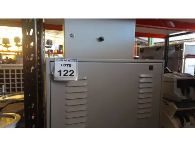 LOTE 122 - 02 QUADROS DE DISTRIBUIÇÃO DE ENERGIA. (NO ESTADO) ATENÇÃO! FAZER A VISITAÇÃO ANTES DE ARREMATAR, NÃO SABEMOS SE FUNCIONA. LEILÃO NÃO TEM GARANTIA E NEM DEVOLUÇÃO, SUJEITO A POSSÍVEIS AVARIAS VISÍVEIS/OCULTAS E/OU AUSÊNCIA DE COMPONENTES.